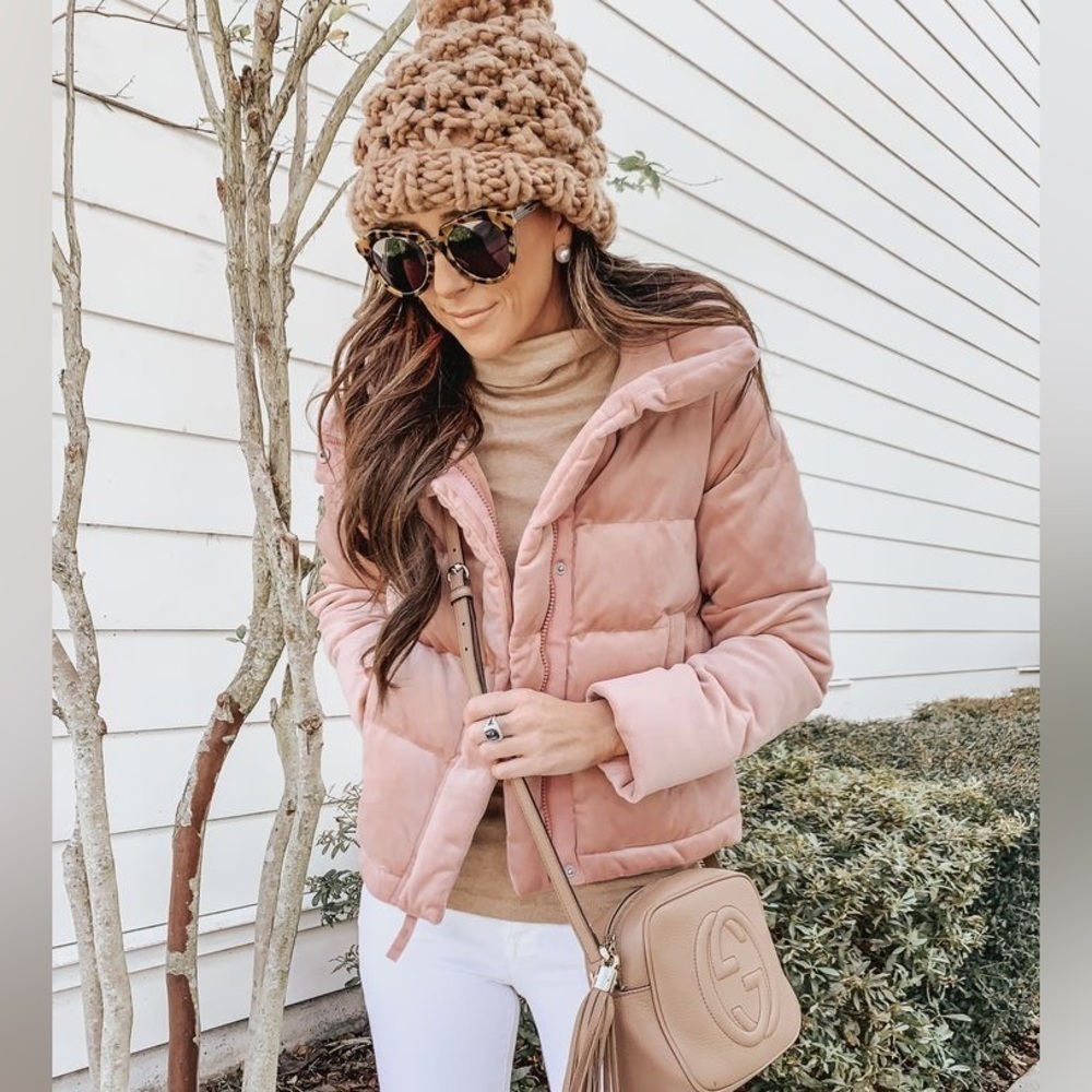 Abercrombie & Fitch Blush Pink Puffer Jacket